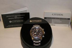 Panske Hodinky - Citizen Eco-Drive WR100 Chronograph